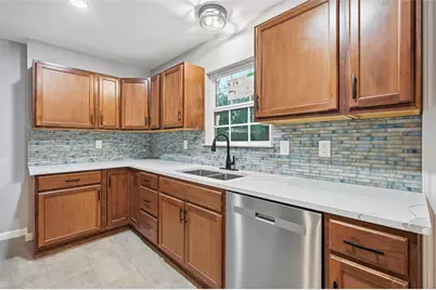 1025 Harris Drive, Euless, TX 76039 - Photo 12