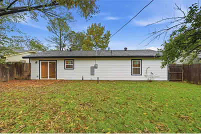 1025 Harris Drive, Euless, TX 76039 - Photo 18