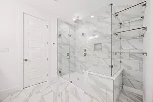 266 Harris St, Lewisville, TX 75057 - Photo 10