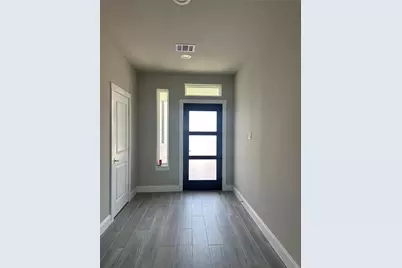 1406 Diceman Avenue, Dallas, TX 75203 - Photo 8