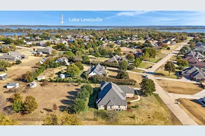 7701 Oak Creek Lane, Denton, TX 76208 - Photo 34