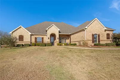 7701 Oak Creek Lane, Denton, TX 76208 - Photo 2