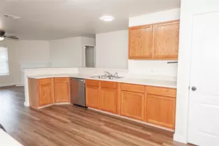 108 Hollow Tree Dr, Red Oak, TX 75154 - Photo 10