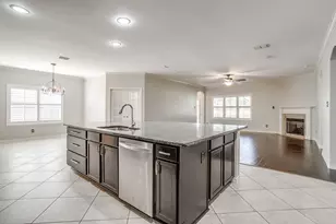 13704 Southern Oaks Dr, Fort Worth, TX 76028 - Photo 8