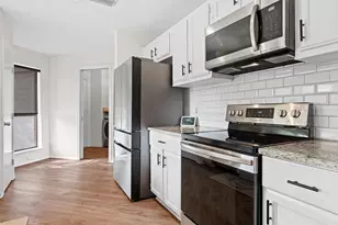 8421 Willow Creek Dr, Frisco, TX 75034 - Photo 2