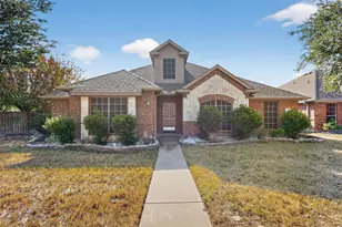 201 Hartley Ln, Red Oak, TX 75154 - Photo 2