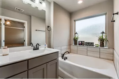 300 Cherry Point Drive, Palmer, TX 75152 - Photo 20