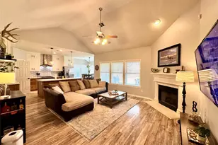 2721 Arabian Ave, Denton, TX 76210 - Photo 2