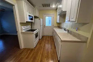 1825 Glenway Dr, Sherman, TX 75092 - Photo 6