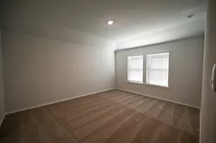 525 Bronze Cir E, Springtown, TX 76082 - Photo 10