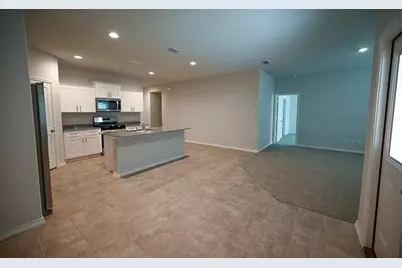 525 Bronze Circle E, Springtown, TX 76082 - Photo 4