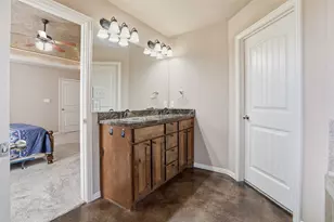 1700 Flagstone Ct, Granbury, TX 76049 - Photo 26