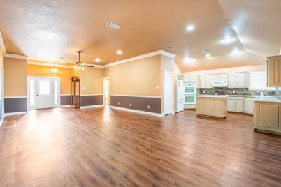 5606 Choctaw Drive, Granbury, TX 76049 - Photo 6