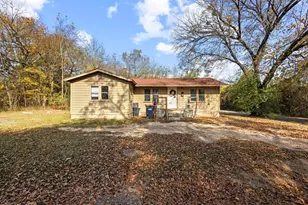 1106 Cooper St, Paris, TX 75460 - Photo 2