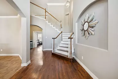 6328 Creek Bluff Court, Sachse, TX 75048 - Photo 4