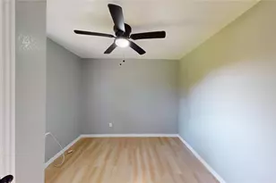 5729 Donnelly Ave, Fort Worth, TX 76107 - Photo 18