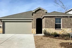 3409 Tomahawk Dr, Sherman, TX 75090 - Photo 1