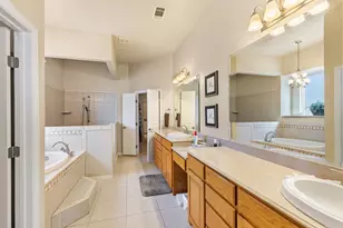 227 Sugartree Cir, Lipan, TX 76462 - Photo 16