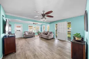 633 Haverhill Ln, Dallas, TX 75217 - Photo 4