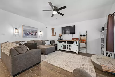 608 Breckenridge Park Drive, Alvarado, TX 76009 - Photo 10