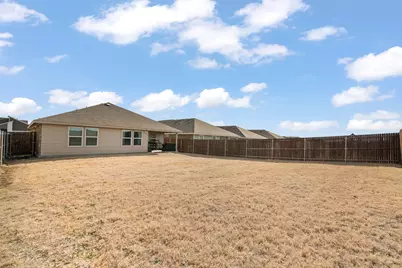 608 Breckenridge Park Drive, Alvarado, TX 76009 - Photo 24