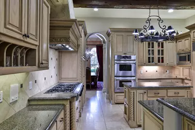 7009 Sanctuary Heights Road, Fort Worth, TX 76132 - Photo 12