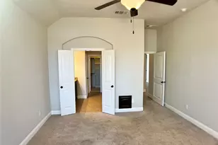 1525 Avenue A, Grand Prairie, TX 75051 - Photo 20