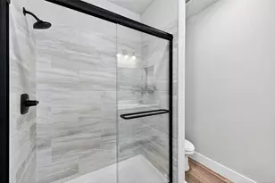 506 Broadway St, Whitesboro, TX 76273 - Photo 18