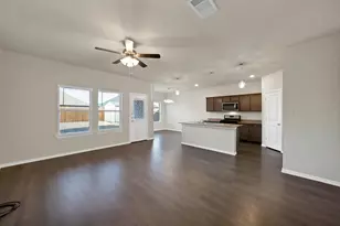 906 Honey Maple St, Princeton, TX 75407 - Photo 10