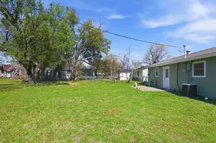 809 Milam Dr, Euless, TX 76039 - Photo 24