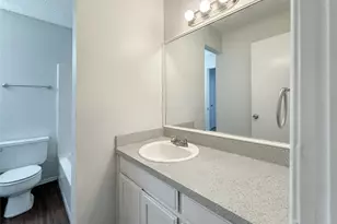 425 SW Thomas St, Burleson, TX 76028 - Photo 16