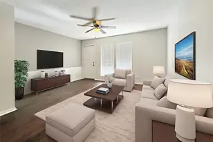 425 SW Thomas St, Burleson, TX 76028 - Photo 2