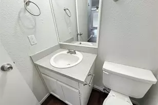 425 SW Thomas St, Burleson, TX 76028 - Photo 8