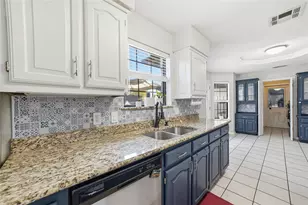 1322 David Dr, Garland, TX 75043 - Photo 10