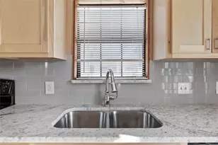 208 Maple St, Gunter, TX 75058 - Photo 12