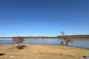 819 Captain S Dr, Bowie, TX 76230 - Photo 6