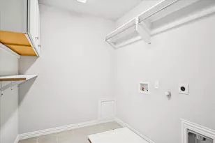 3905 Dame Ragnel Dr, Lewisville, TX 75056 - Photo 18