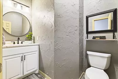 621 Trails End Court, Hurst, TX 76054 - Photo 14