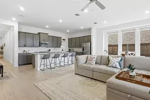 541 Breeds Hl Rd, Little Elm, TX 75068 - Photo 6