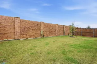 541 Breeds Hl Rd, Little Elm, TX 75068 - Photo 28