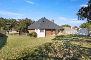 100 NE Mcalister Rd, Burleson, TX 76028 - Photo 28