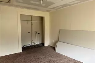 457 E James St, Wills Point, TX 75169 - Photo 10