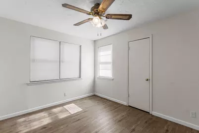 2010 Burroughs Street, Wichita Falls, TX 76309 - Photo 12