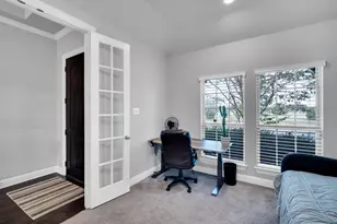 618 Lonesome Dove Dr, Midlothian, TX 76065 - Photo 6