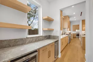 3739 Royal Ln, Dallas, TX 75229 - Photo 10