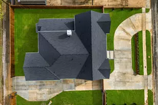 3739 Royal Ln, Dallas, TX 75229 - Photo 4