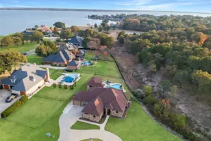 301 Cape Shore Dr, Mabank, TX 75143 - Photo 4