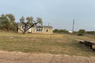 117 S Cedar St, Trent, TX 79561 - Photo 2