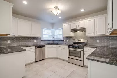 701 Stonebrooke Drive, Burleson, TX 76028 - Photo 10