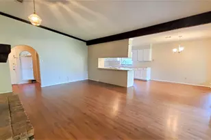 3633 Wedgworth Rd, Fort Worth, TX 76133 - Photo 8